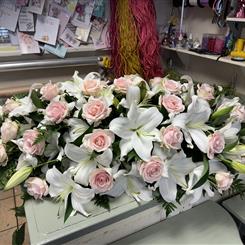 White Lilly and pink rose coffin spray 